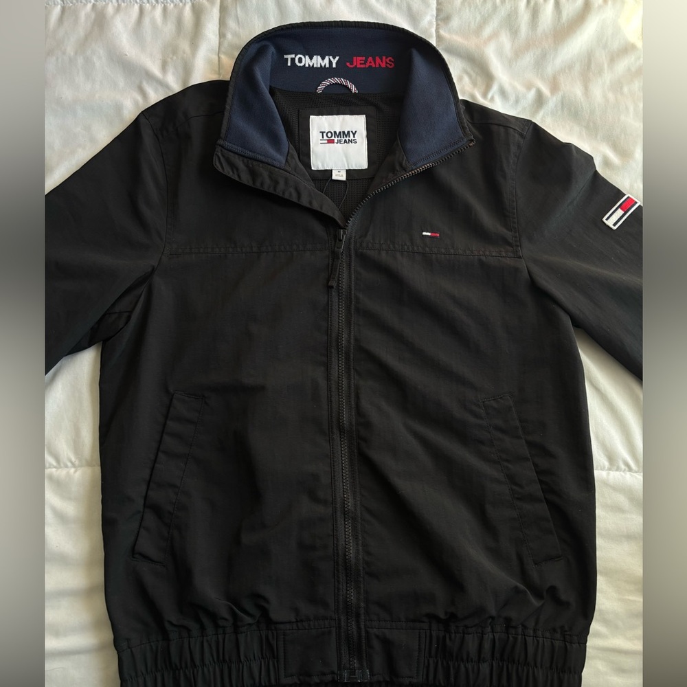 Tommy Jeans Essential Casual Bomber Jacket